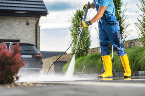 Best Pressure Washing Siding  in Highlands, NJ